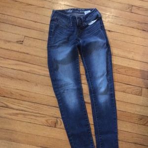 Levi's Slight Curve Jeans